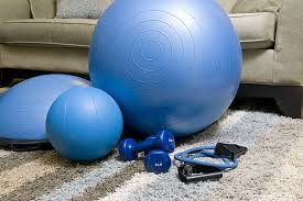 How to Use an Exercise Ball to Lose Weight