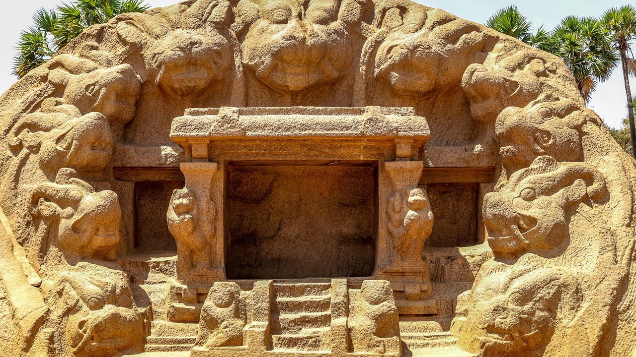 Tiger Cave mahabalipuram inside
