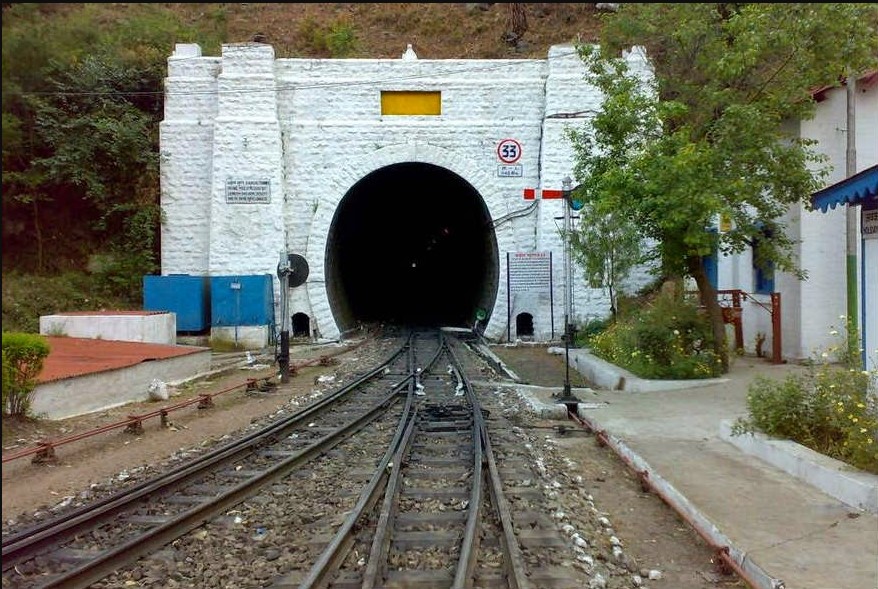 Tunnel 33 Barog Ghost Station